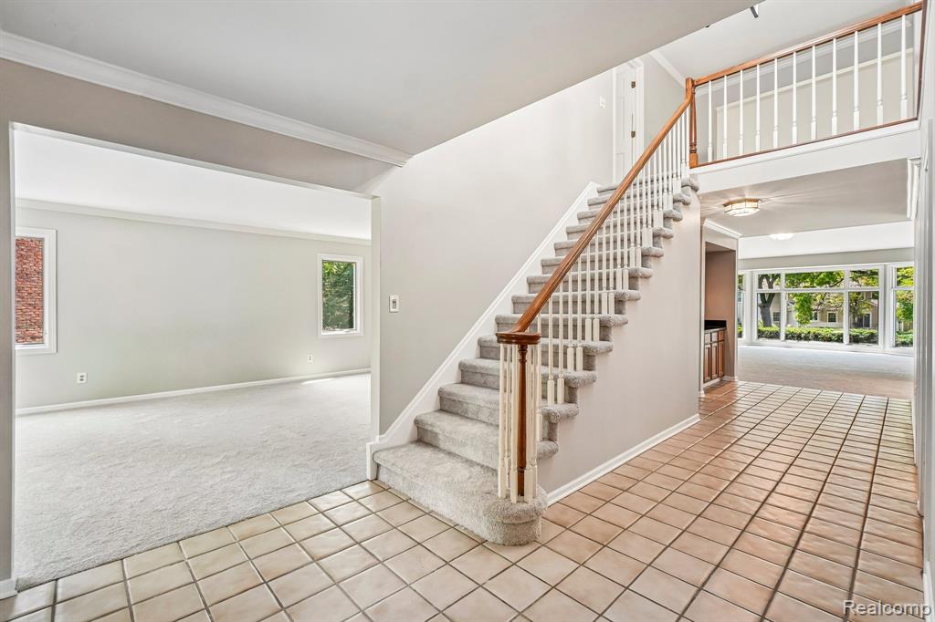 4523 Rivers Edge Drive Property Photo 4