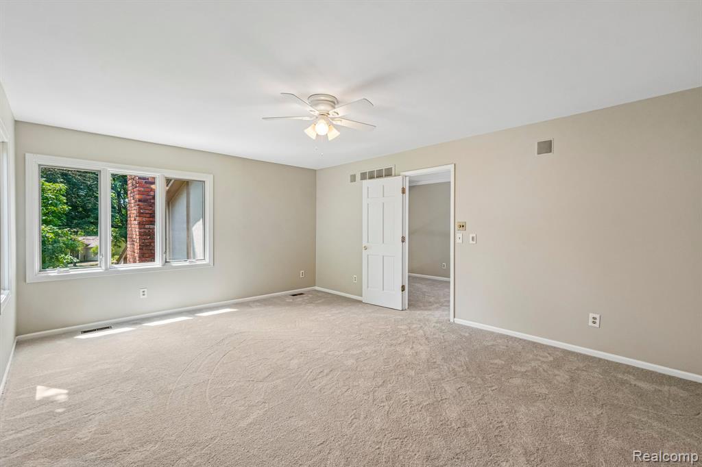 4523 Rivers Edge Drive Property Photo 29