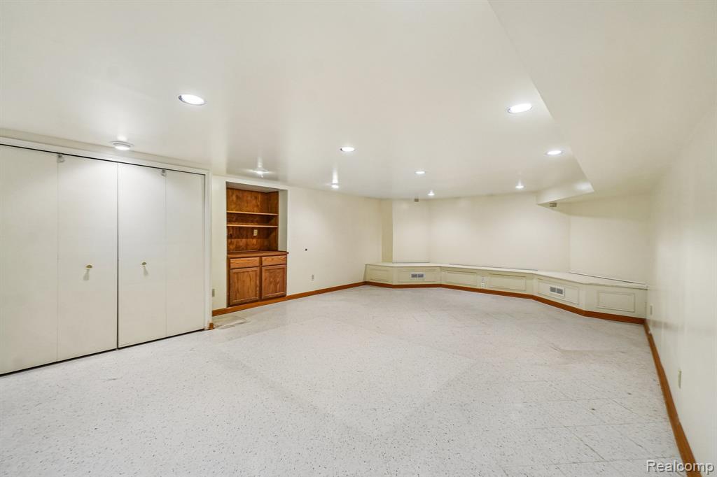 4523 Rivers Edge Drive Property Photo 49