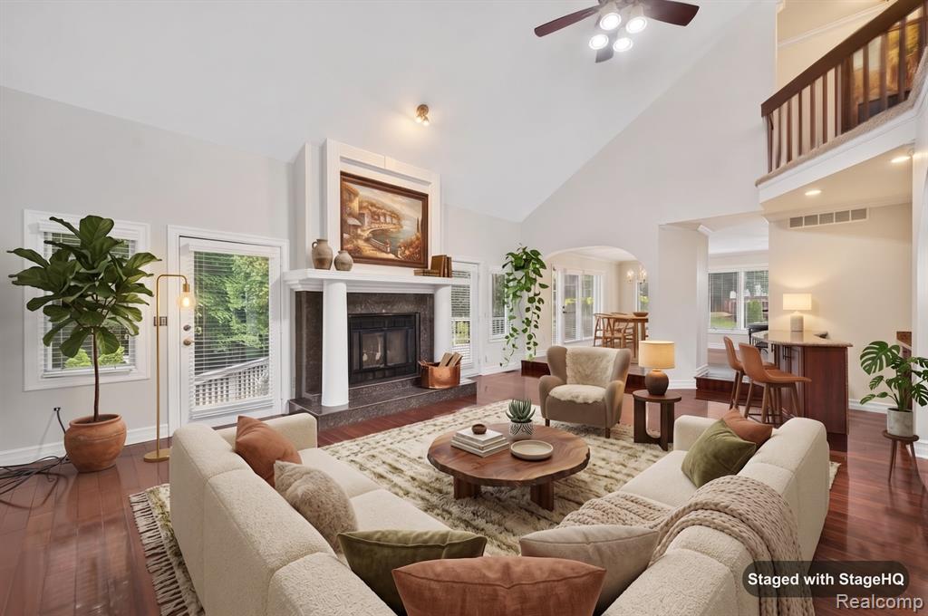 38808 Lancaster Drive Property Photo 1