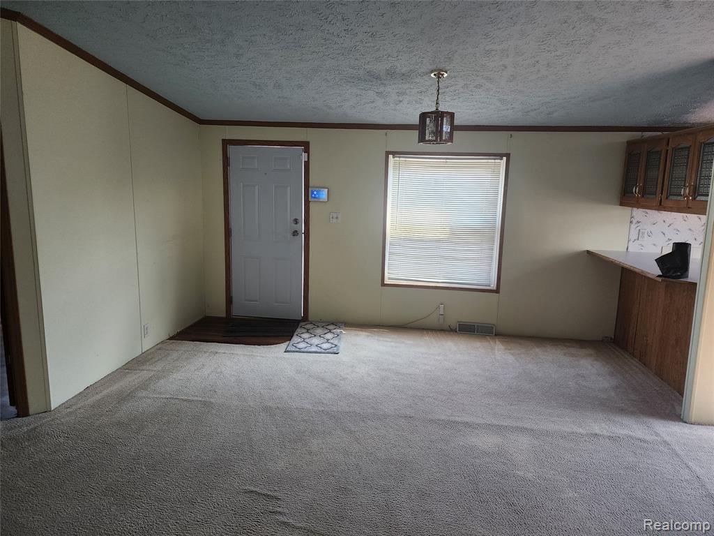 26740 Hudson Property Photo 4