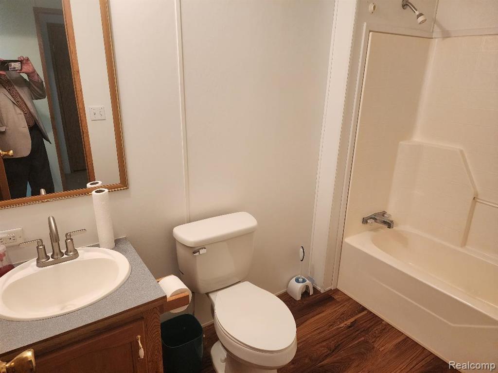26740 Hudson Property Photo 13