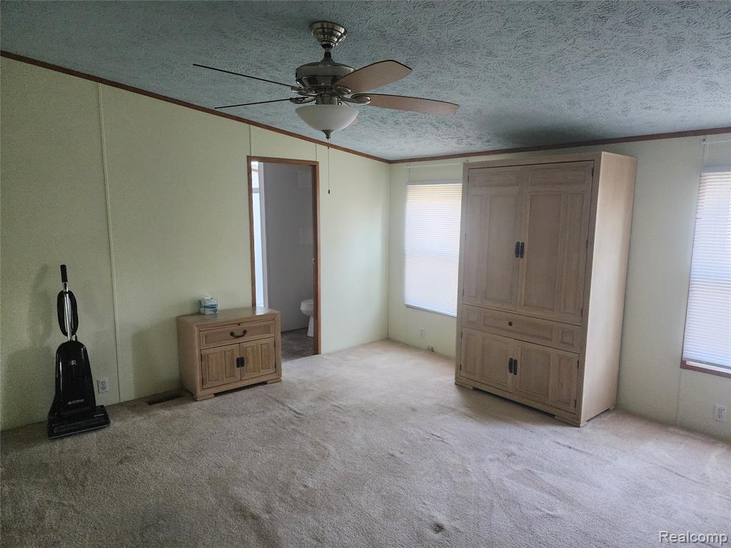 26740 Hudson Property Photo 14