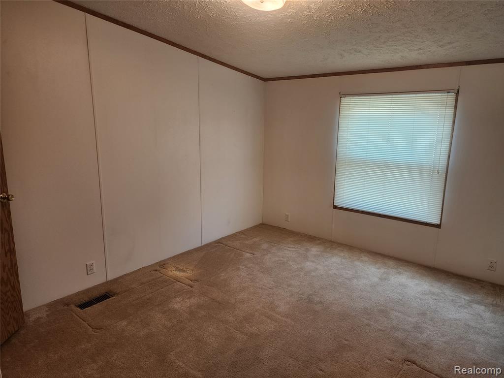 26740 Hudson Property Photo 18