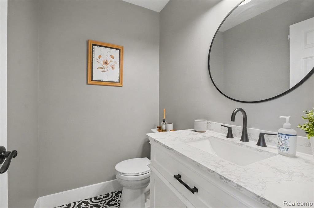 1134 Brookside Court Property Photo 14