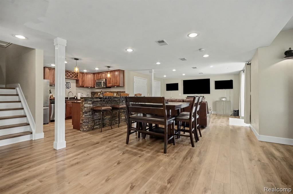 1134 Brookside Court Property Photo 18