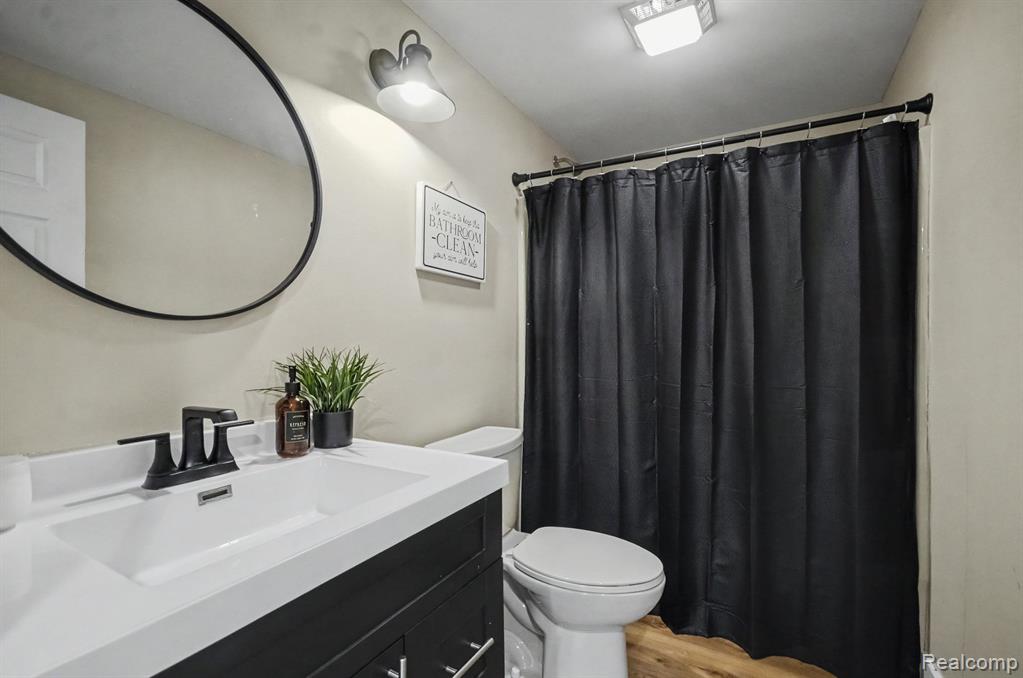 1134 Brookside Court Property Photo 23