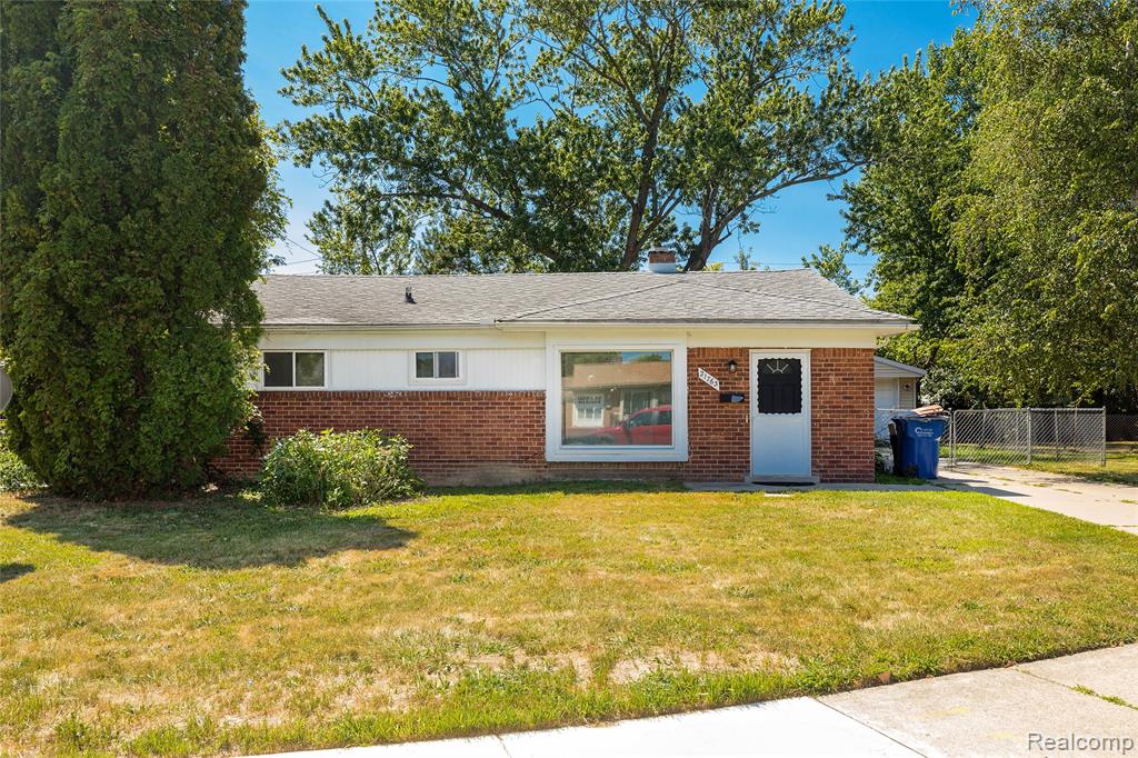 21763 Dexter Court Property Photo 1
