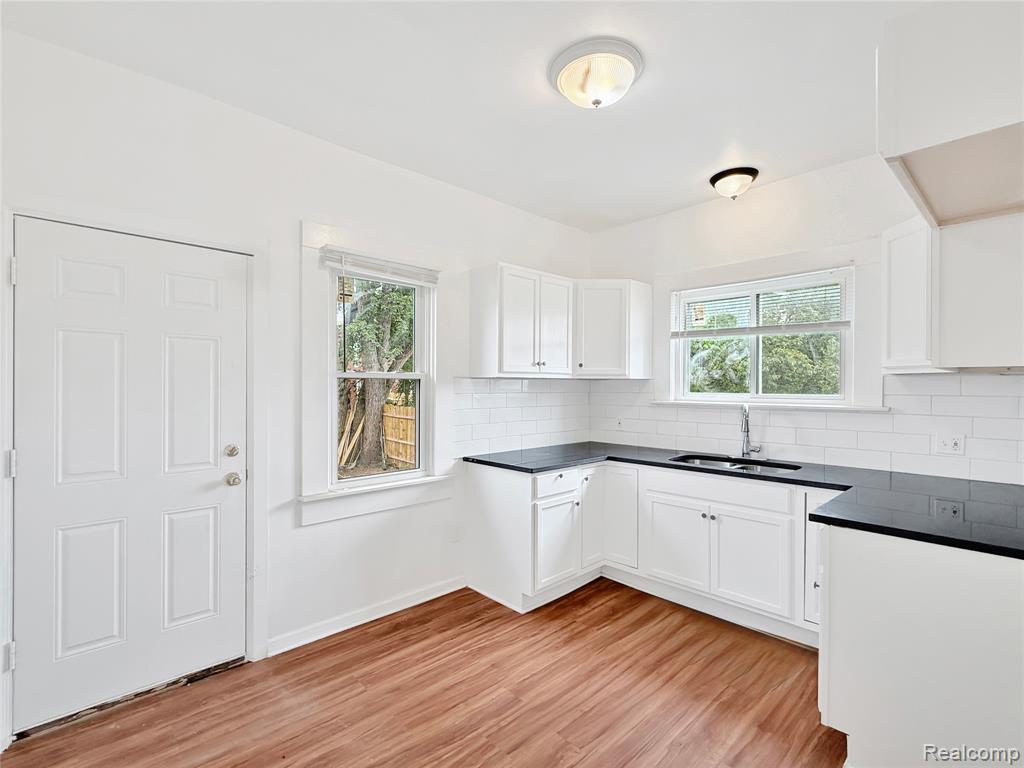3690 Nottingham Road Property Photo 11