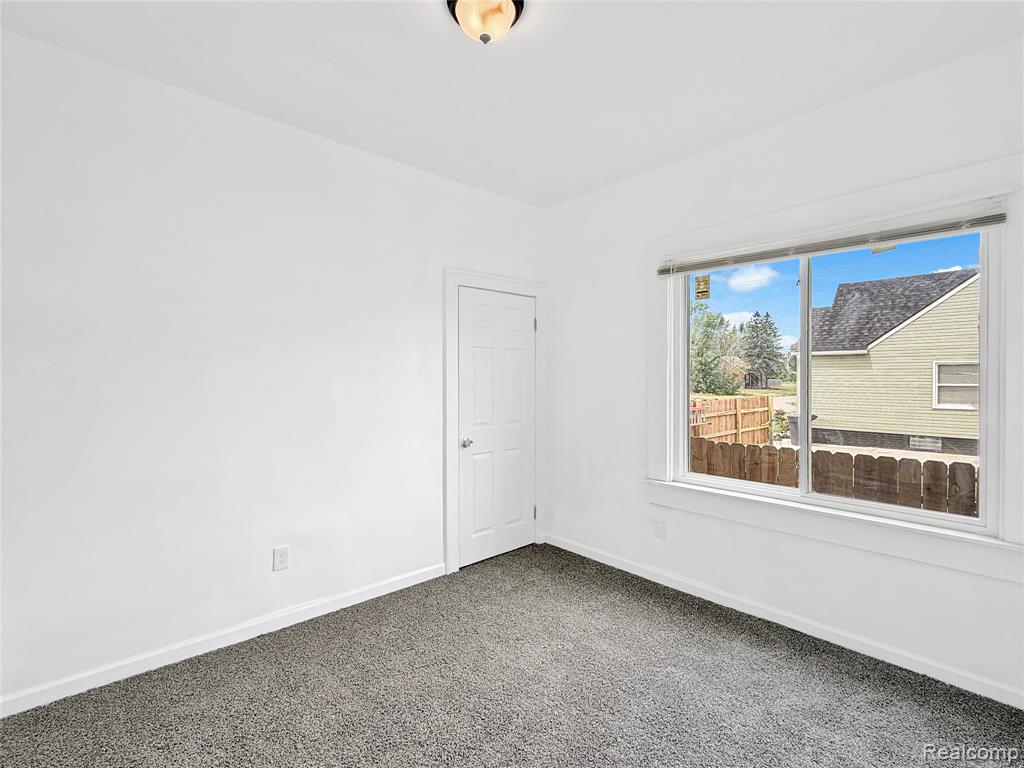 3690 Nottingham Road Property Photo 14