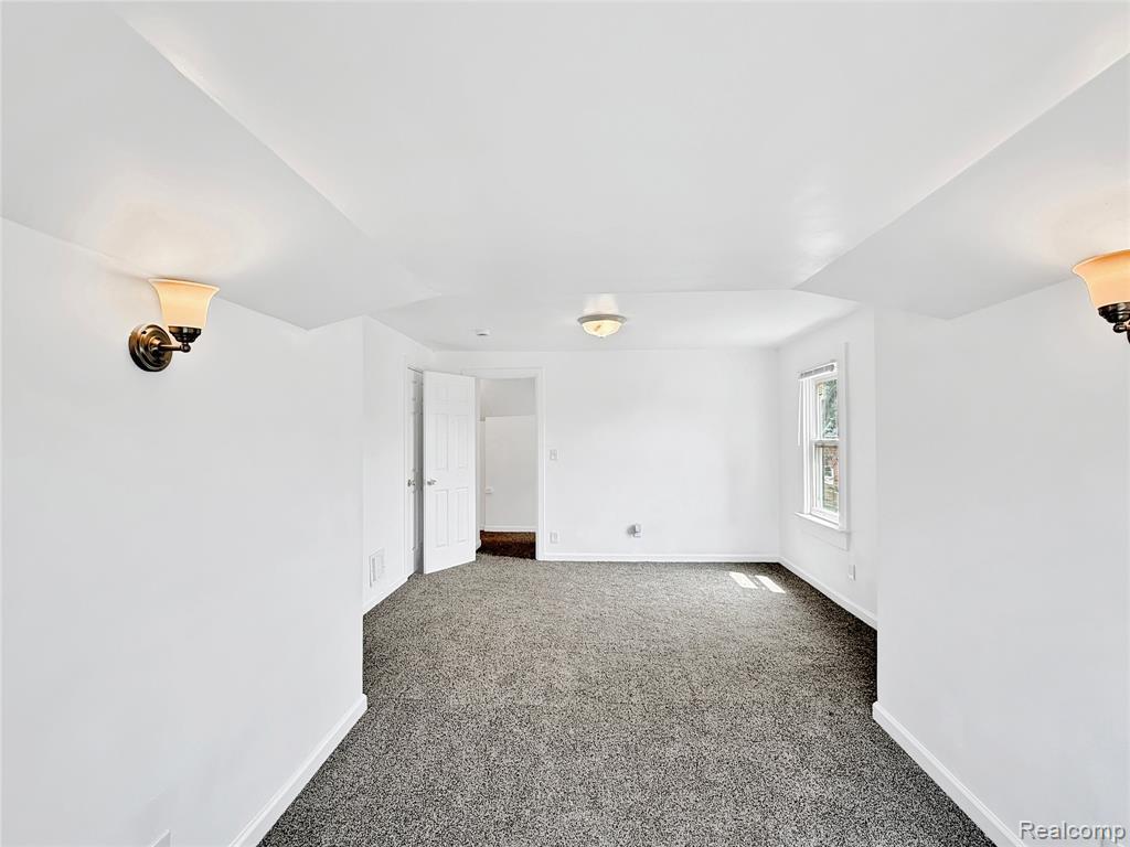3690 Nottingham Road Property Photo 21