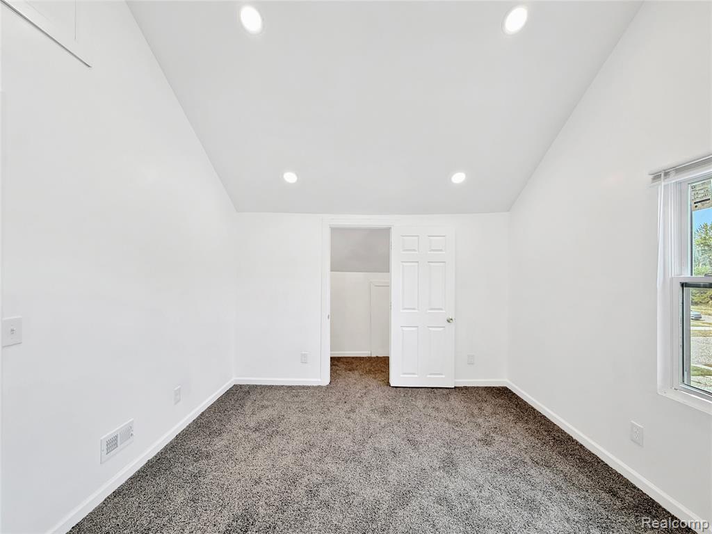 3690 Nottingham Road Property Photo 25