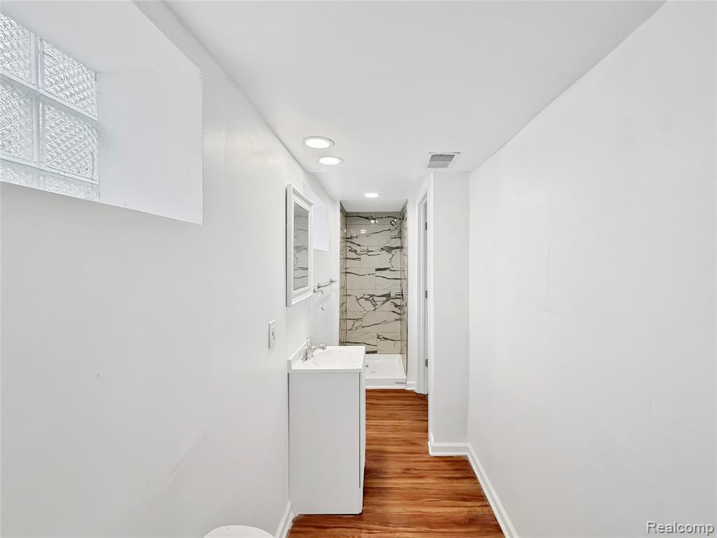 3690 Nottingham Road Property Photo 30