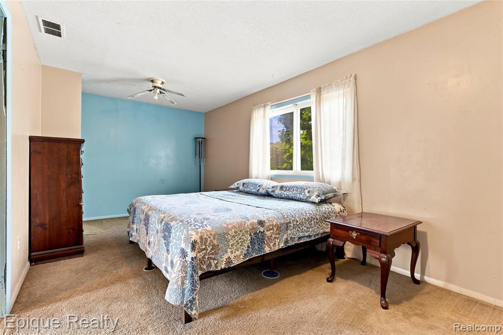 1243 E 1st Street Property Photo 27