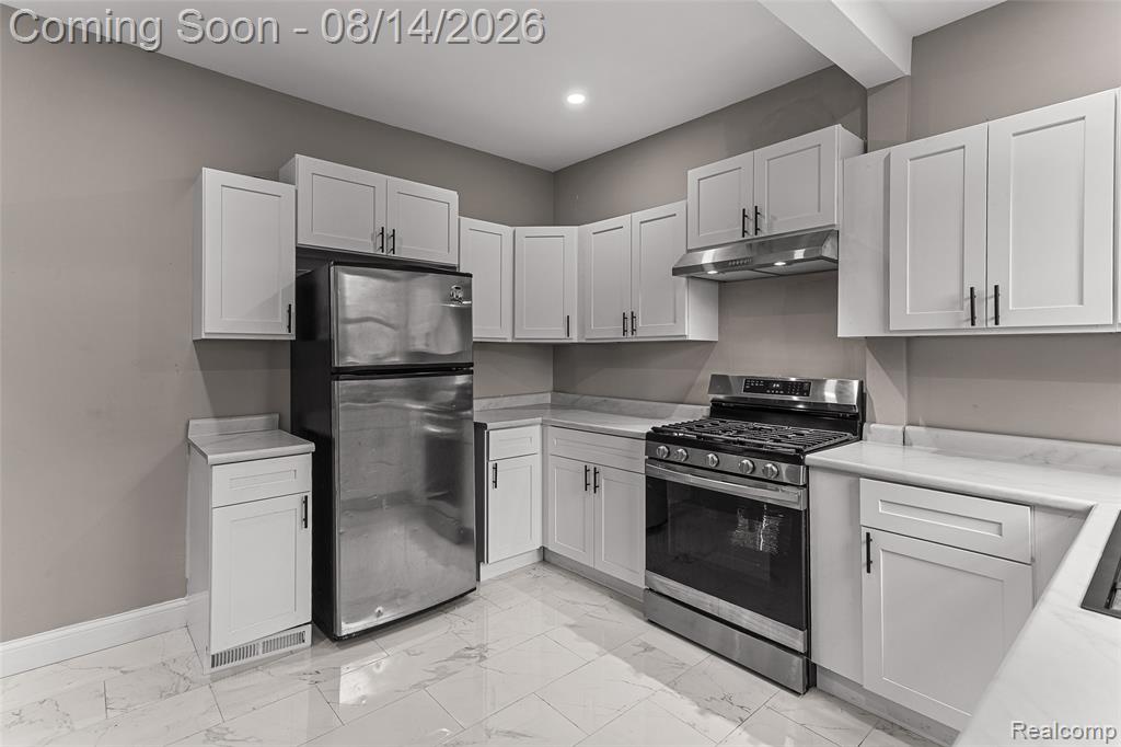 4472 French Road Property Photo 9