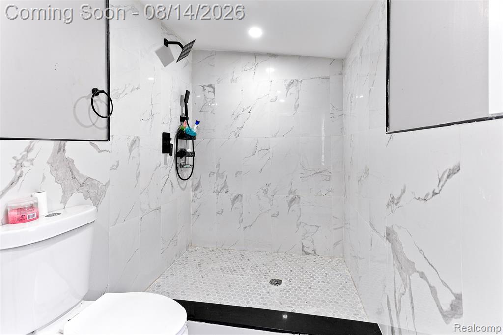 4472 French Road Property Photo 12