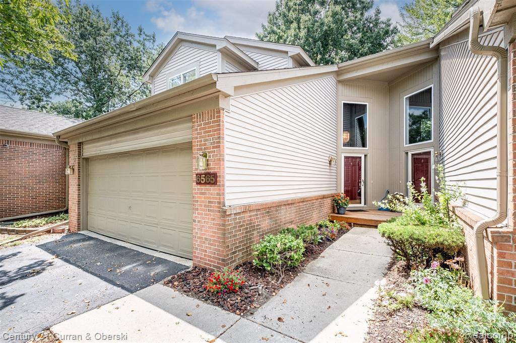 6565 Quail Run Circle