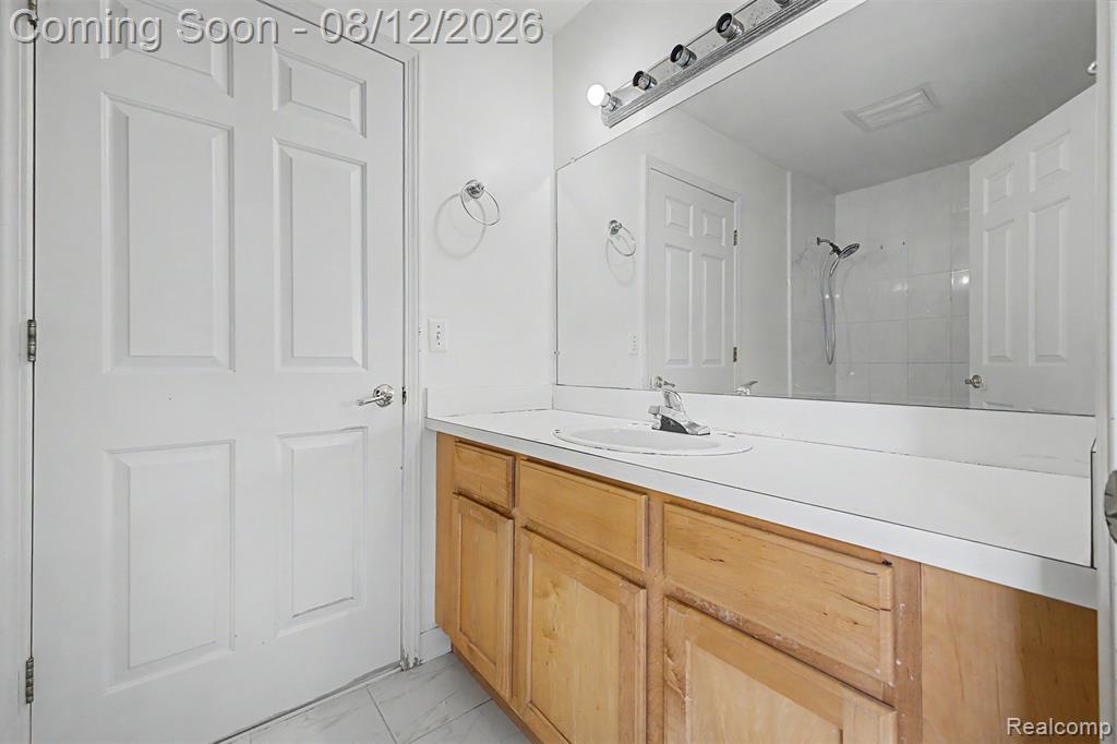 9 Lyons Court Property Photo 21