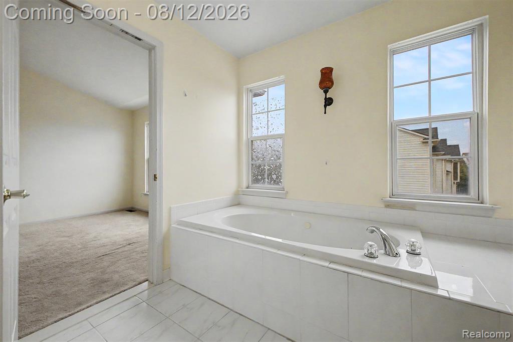 9 Lyons Court Property Photo 26