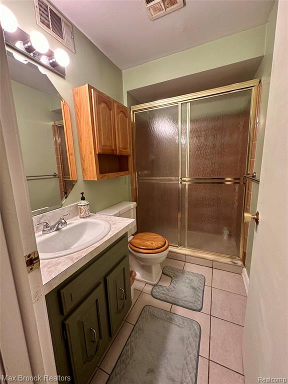 6942 Leslee Crest Drive Property Photo 22