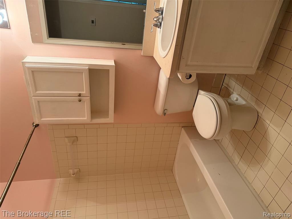 4126 Stonebridge Property Photo 13