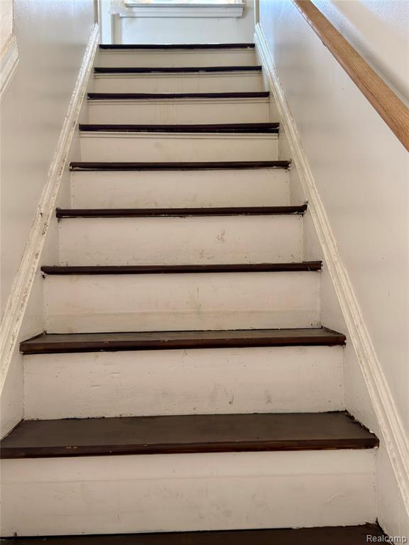 61019407 Property Photo 3