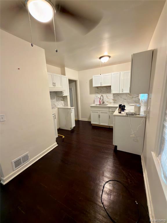 61019407 Property Photo 9