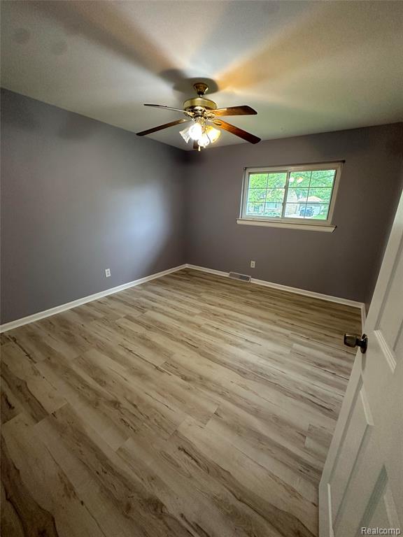 6723 Kinmore Street Property Photo 19