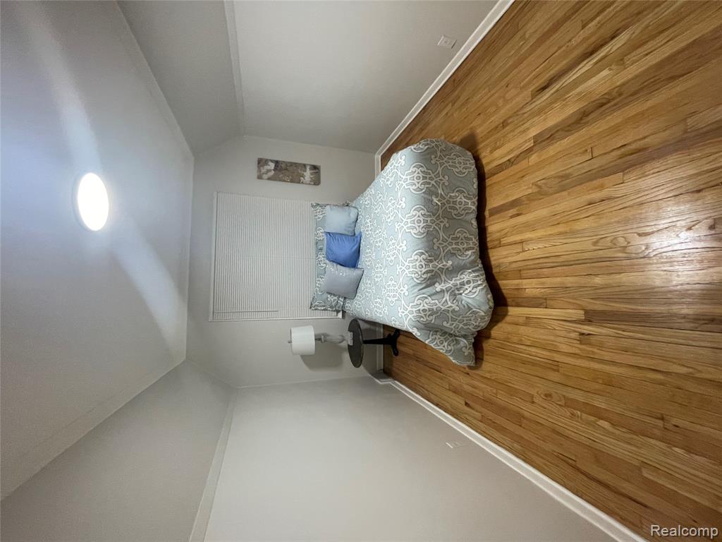 5211 Berkshire Street Property Photo 14
