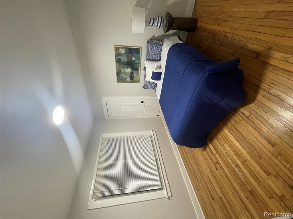 5211 Berkshire Street Property Photo 15