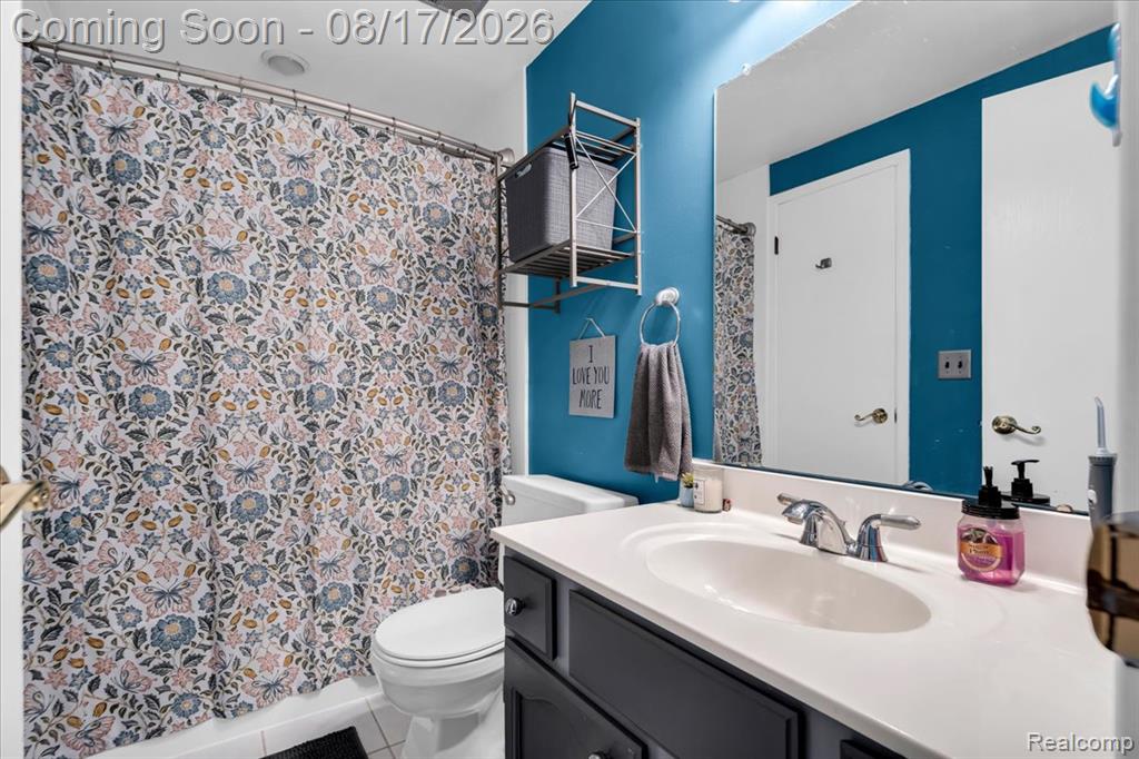 16894 Kingsbrooke Drive Property Photo 22