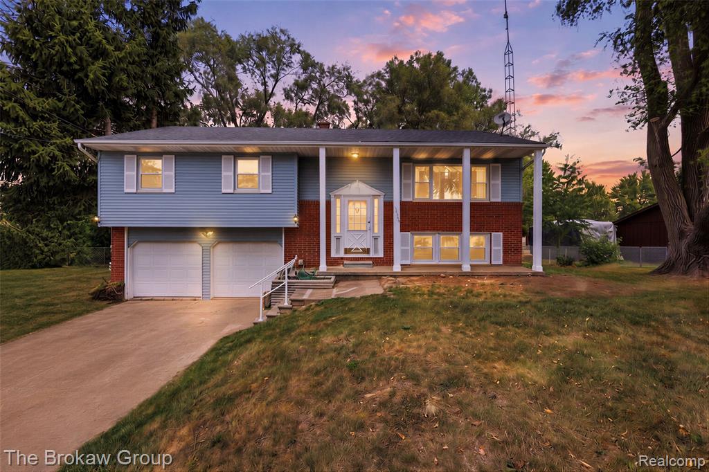 10431 Davison Road