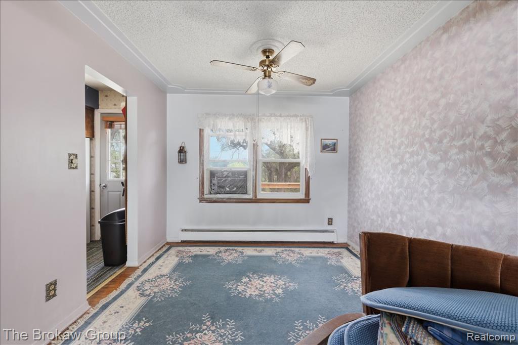 10431 Davison Road Property Photo 17