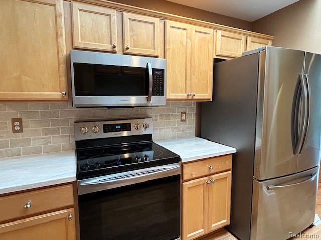 49777 Hidden Valley Drive Property Photo 6