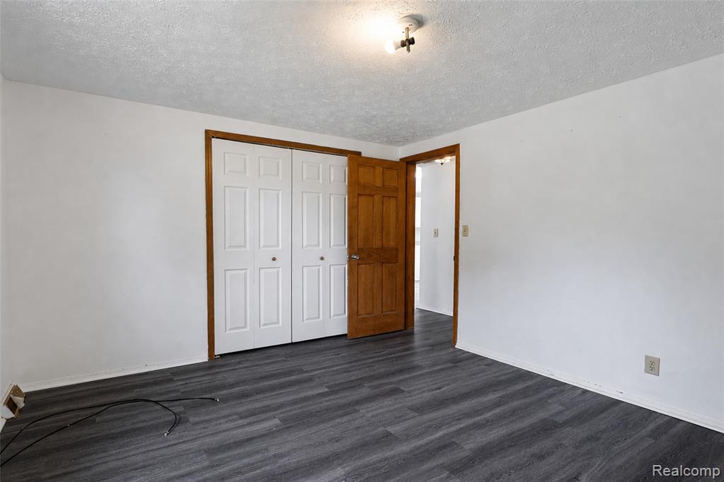 15060 Michael Street Property Photo 24
