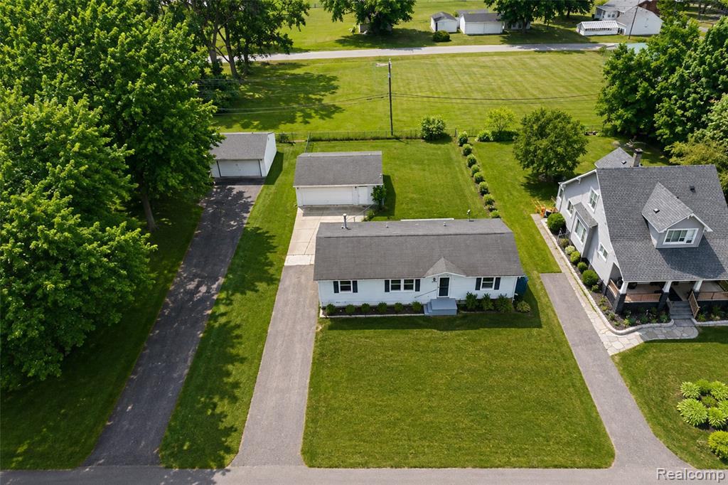 15060 Michael Street Property Photo 33