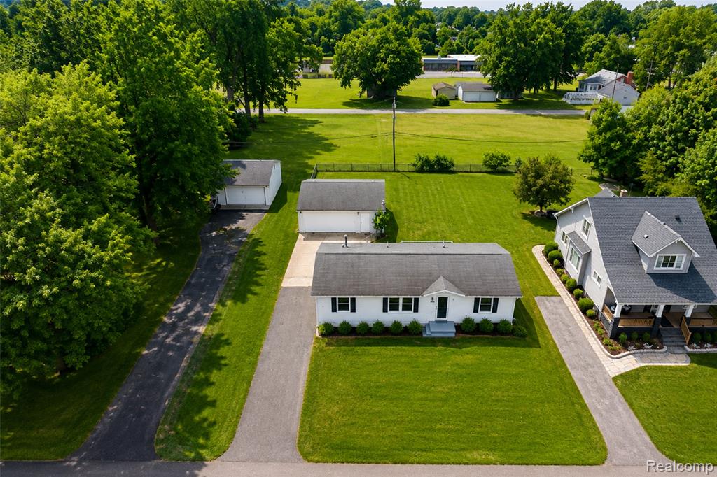 15060 Michael Street Property Photo 34