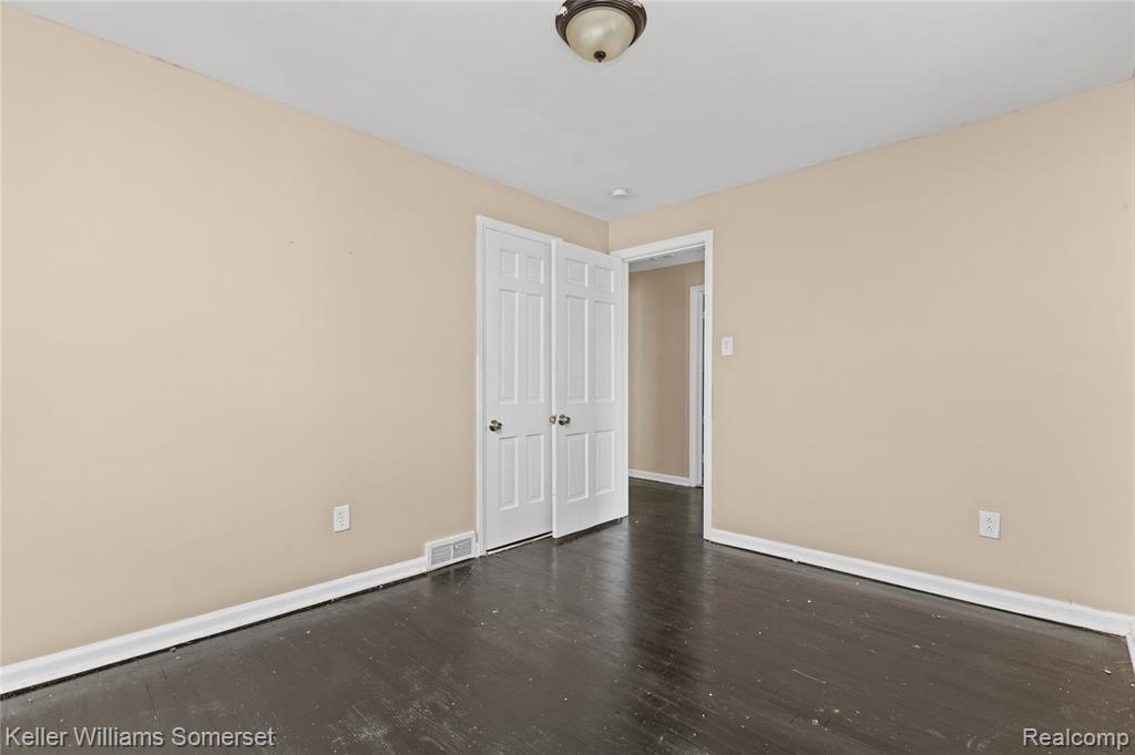 15470 Mapleridge Street Property Photo 15
