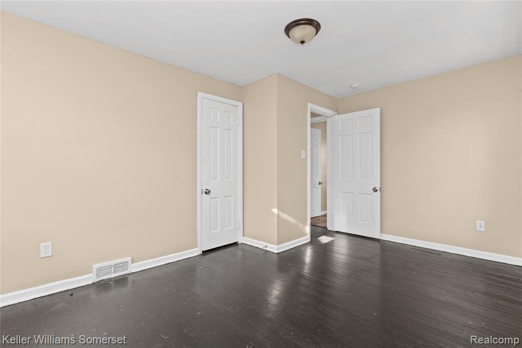 15470 Mapleridge Street Property Photo 21