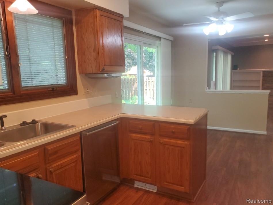 5057 Prentis Drive Property Photo 12