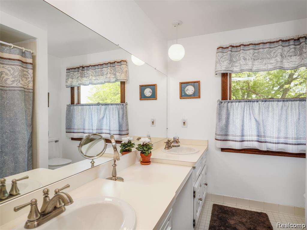 5057 Prentis Drive Property Photo 25