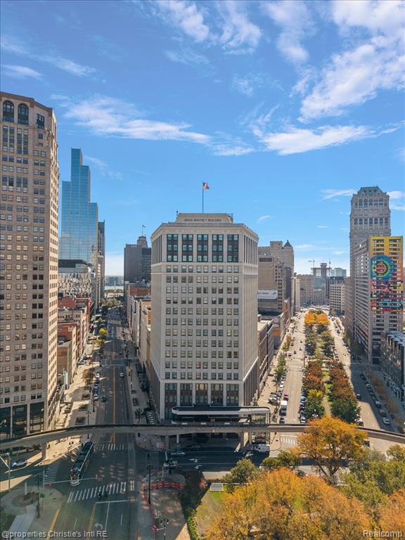 1 Park Avenue Property Photo 1