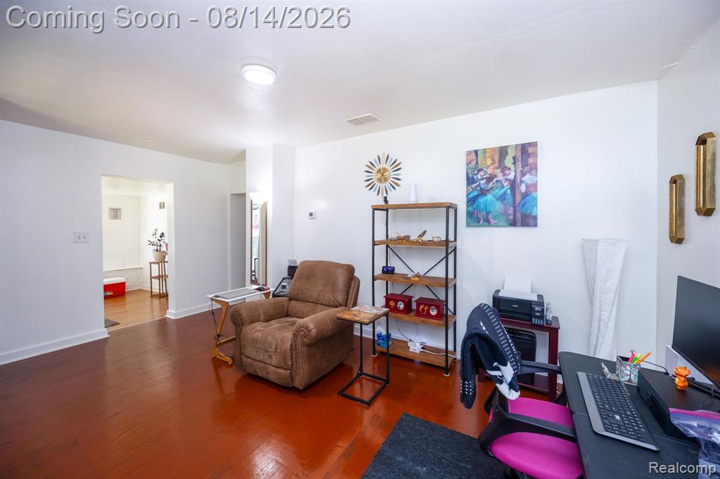 54 Walnut Street Property Photo 11