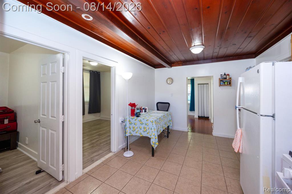 54 Walnut Street Property Photo 16
