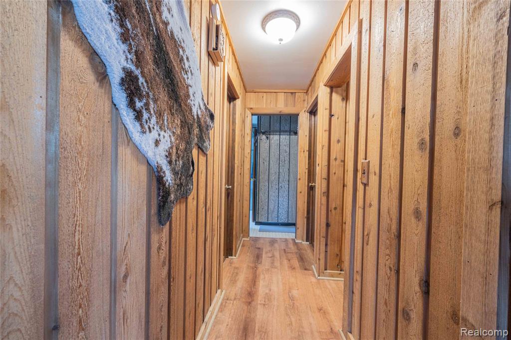 9160 Steffas Road Property Photo 16
