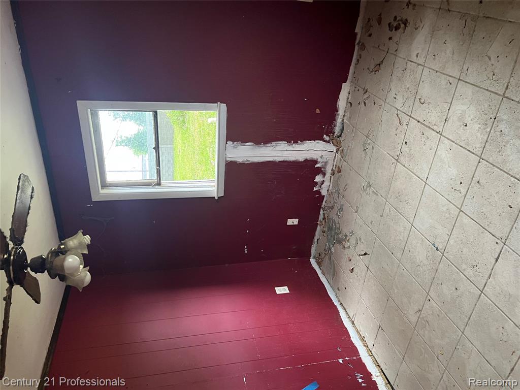 8070 Westpoint Street Property Photo 7