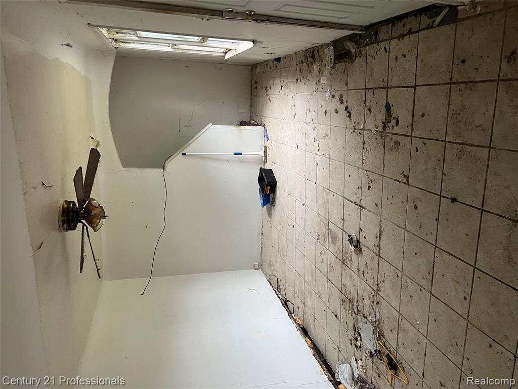 8070 Westpoint Street Property Photo 10