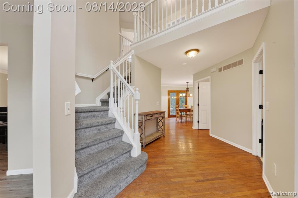 1613 Oak Squire Court Property Photo 6