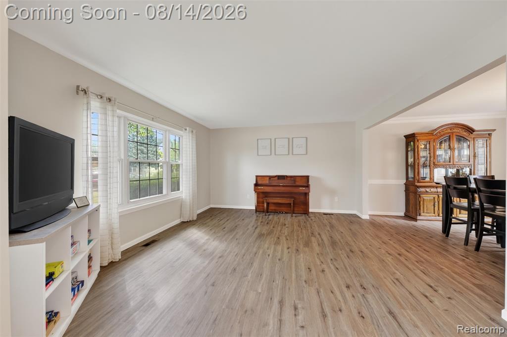 1613 Oak Squire Court Property Photo 7