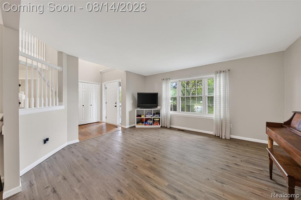 1613 Oak Squire Court Property Photo 10